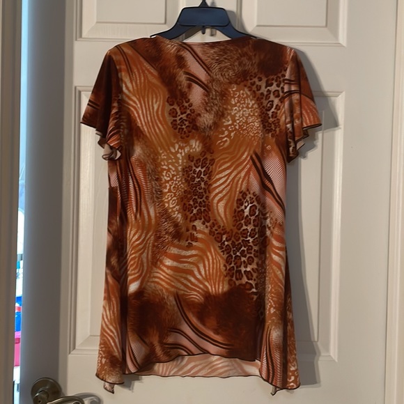 Handkerchief Embellished Top - Picture 5 of 6